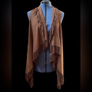 faux suede fringed hippy/western/groovy vest!